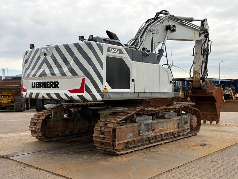 Liebherr R945 LCV (R944 / R946 / R950) - Kettenbagger: das Bild 5 Liebherr R945 LCV (R944 / R946 / R950) - Kettenbagger: das Bild 5