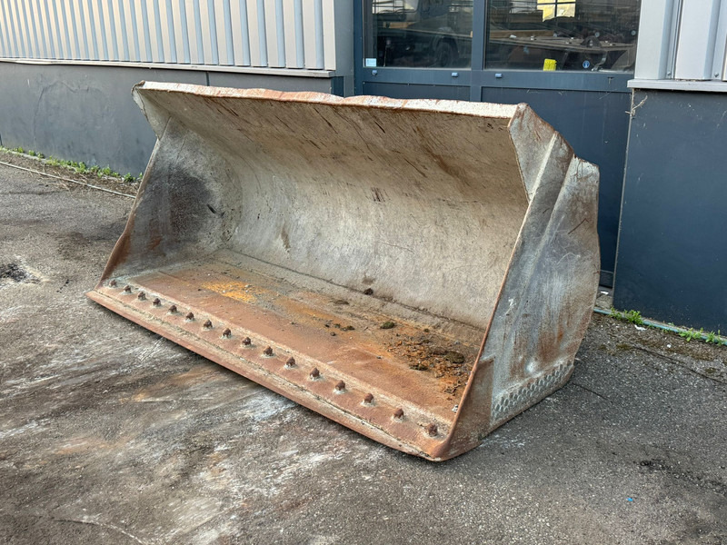 Onbekend WG-2450 Volvo small - Schaufel: das Bild 1 Onbekend WG-2450 Volvo small - Schaufel: das Bild 1