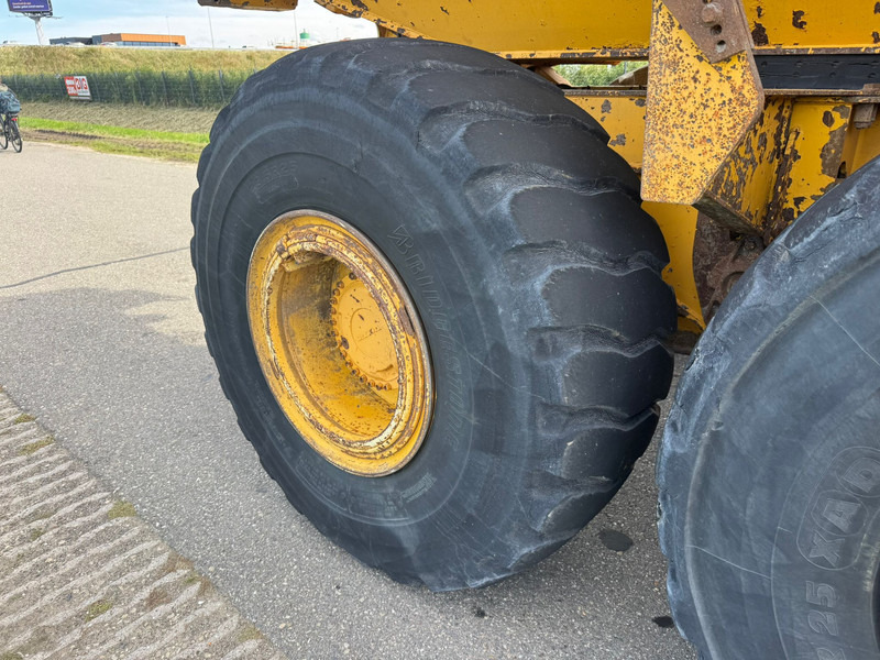 Knickgelenkter Dumper Volvo A25E: das Bild 16