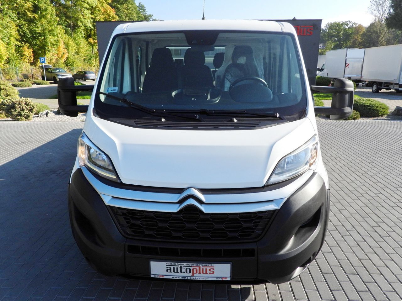 CITROEN JUMPER STAKE BODY DOUBLE CABIN DOKA 7 SEATS PNEUMATICS AIR CONDITIONING 140HP - Transporter mit Doppelkabine: das Bild 5 CITROEN JUMPER STAKE BODY DOUBLE CABIN DOKA 7 SEATS PNEUMATICS AIR CONDITIONING 140HP - Transporter mit Doppelkabine: das Bild 5