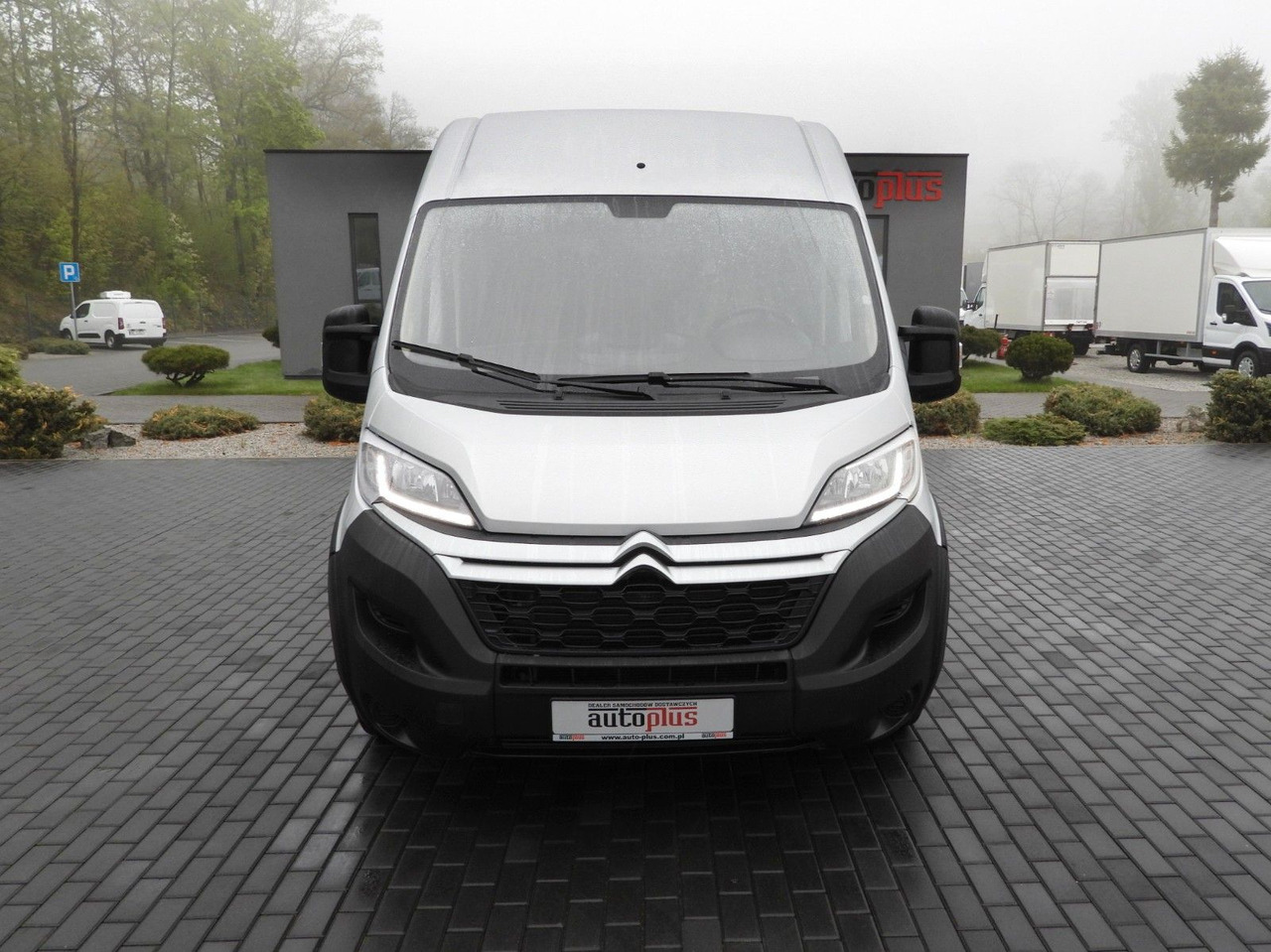 Citroën JUMPER KASTENWAGEN DOPPELKABINE 7 SITZE TEMPOMAT - Kastenwagen, Transporter mit Doppelkabine: das Bild 5 Citroën JUMPER KASTENWAGEN DOPPELKABINE 7 SITZE TEMPOMAT - Kastenwagen, Transporter mit Doppelkabine: das Bild 5