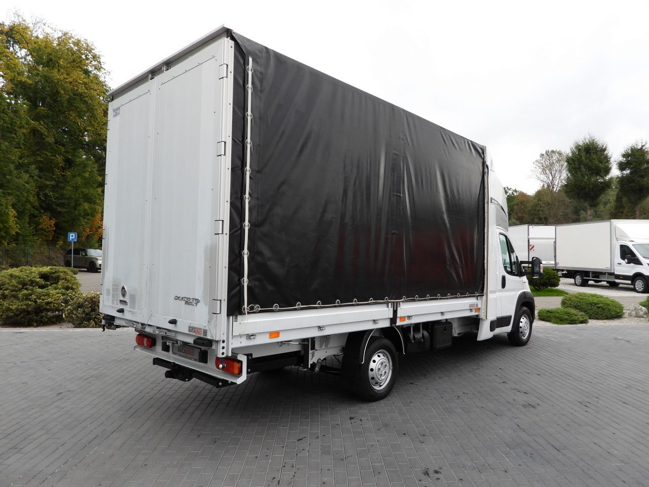FIAT DUCATO TARPAULIN 9 PALLETS CRUISE CONTROL LED LIGHTS PNEUMATICS AIR CONDITIONING 180HP - Planen Transporter: das Bild 3 FIAT DUCATO TARPAULIN 9 PALLETS CRUISE CONTROL LED LIGHTS PNEUMATICS AIR CONDITIONING 180HP - Planen Transporter: das Bild 3