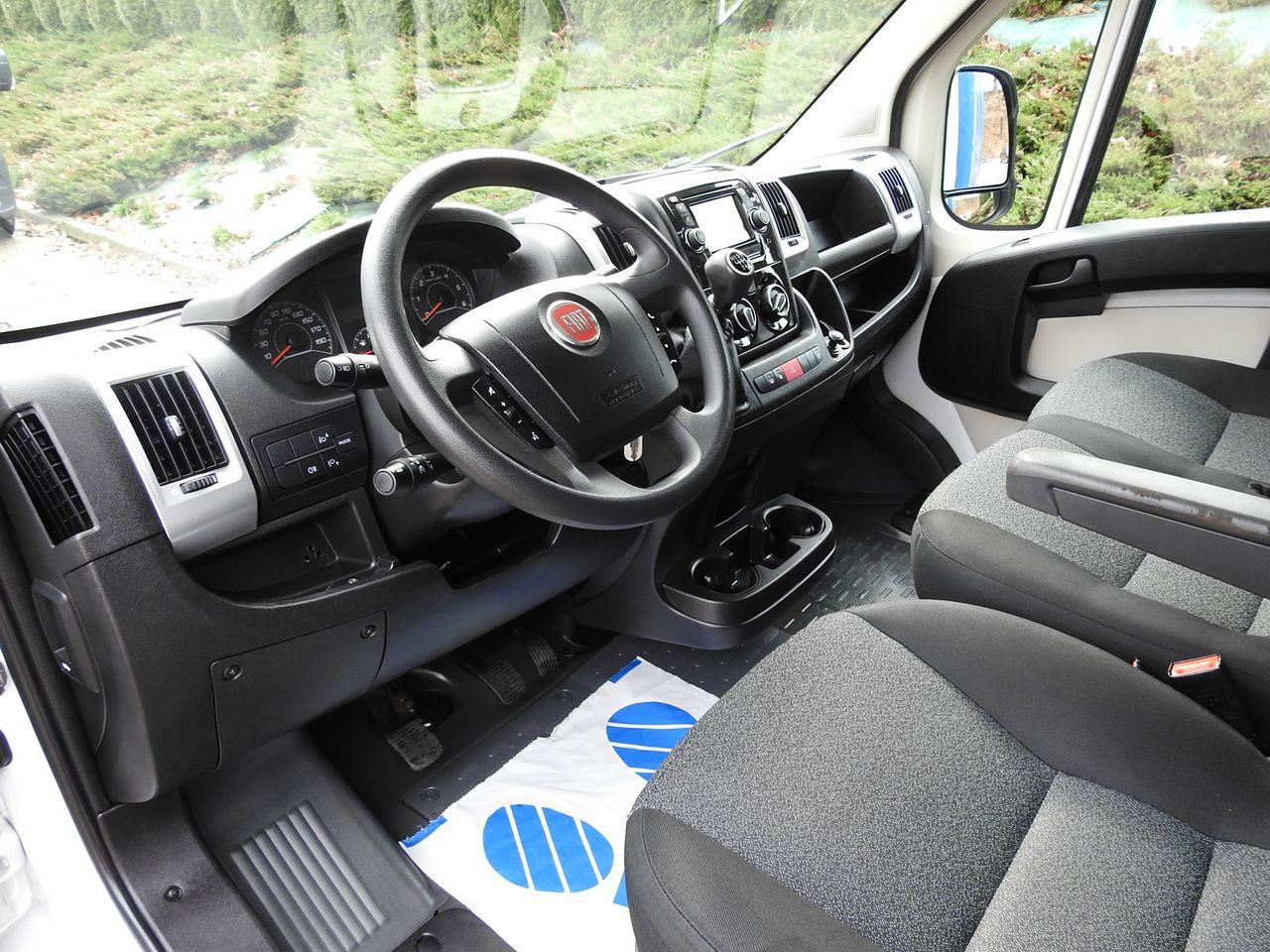 FIAT DUCATO TARPAULIN LIFT 9 PALLETS WEBASTO CRUISE CONTROL A/C LED LAMP 180HP - Planen Transporter: das Bild 2 FIAT DUCATO TARPAULIN LIFT 9 PALLETS WEBASTO CRUISE CONTROL A/C LED LAMP 180HP - Planen Transporter: das Bild 2