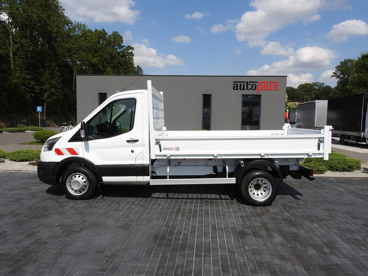 Kipper Transporter FORD TRANSIT TIPPER CRUISE CONTROL AIR CONDITIONING TWIN WHEELS  170HP: das Bild 8