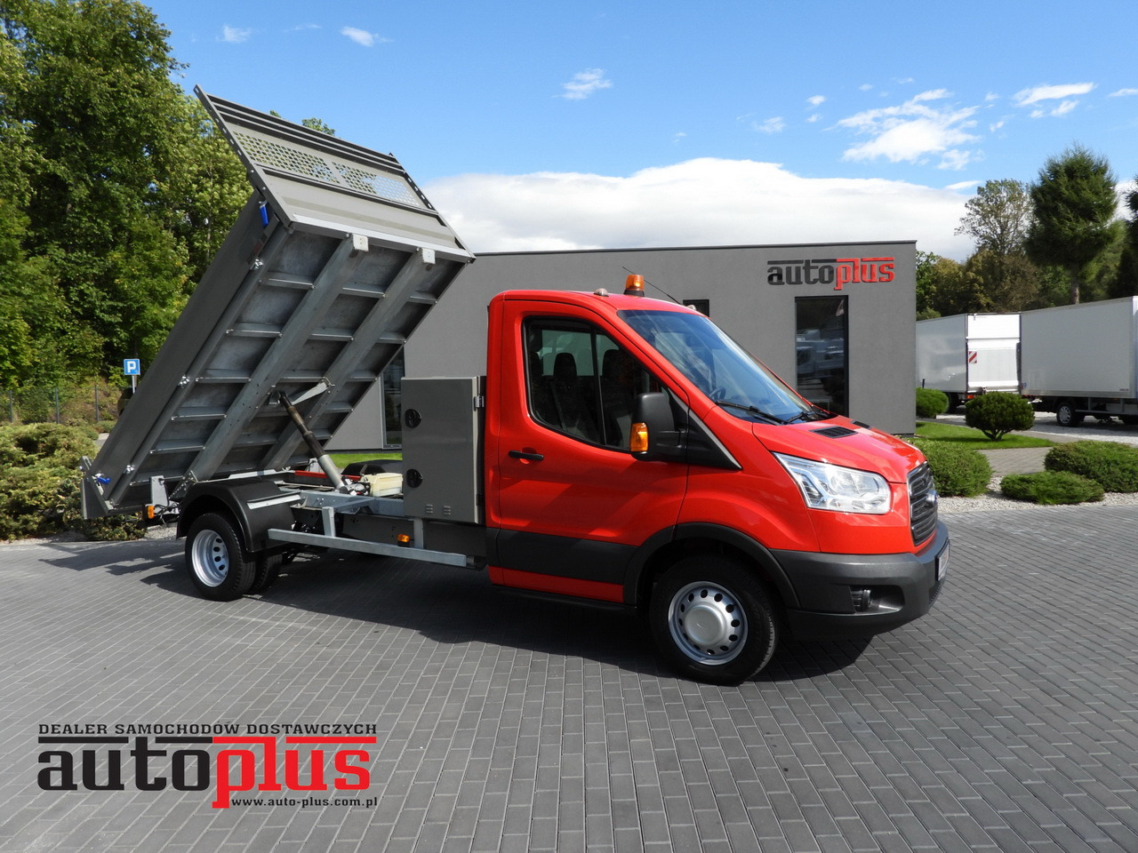 FORD TRANSIT TIPPER CRUISE CONTROL LED LIGHTS TWIN WHEELS AIR CONDITIONING 170HP - Kipper Transporter: das Bild 1 FORD TRANSIT TIPPER CRUISE CONTROL LED LIGHTS TWIN WHEELS AIR CONDITIONING 170HP - Kipper Transporter: das Bild 1