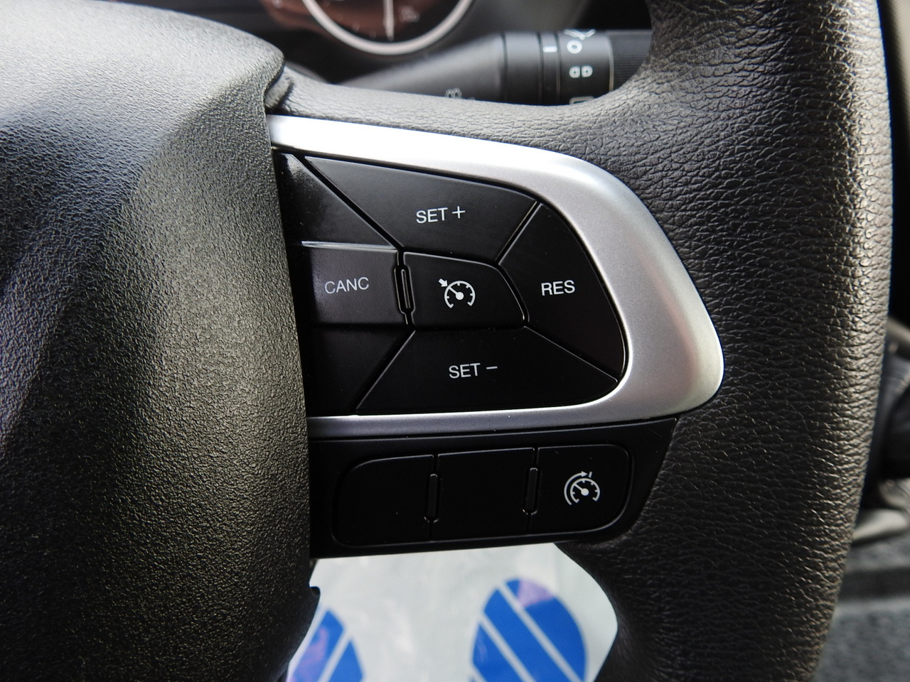 Koffer Transporter IVECO DAILY 35C16 BOX LIFT 8 PALLETS CRUISE CONTROL TWIN WHEELS AIR CONDITIONING 160HP: das Bild 31 Koffer Transporter IVECO DAILY 35C16 BOX LIFT 8 PALLETS CRUISE CONTROL TWIN WHEELS AIR CONDITIONING 160HP: das Bild 31