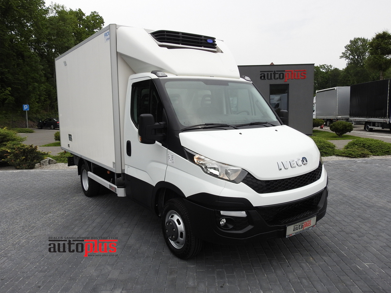 IVECO DAILY 35S15 REGRIGERATOR BOX -12*C 8 PALLETS CRUISE CONTROL TWIN WHEELS AIR CONDITIONING 150HP - Kühltransporter: das Bild 1 IVECO DAILY 35S15 REGRIGERATOR BOX -12*C 8 PALLETS CRUISE CONTROL TWIN WHEELS AIR CONDITIONING 150HP - Kühltransporter: das Bild 1