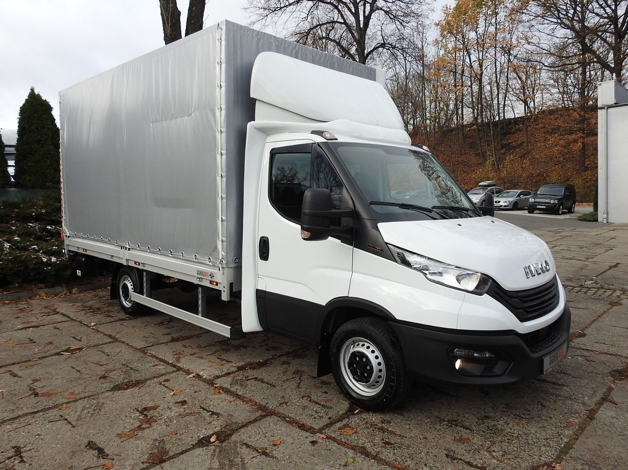 IVECO DAILY 35S16 NEW TARPAULIN LIFT 8 PALLETS CRUISE CONTROL AIR CONDITIONING 160HP - Planen Transporter: das Bild 4 IVECO DAILY 35S16 NEW TARPAULIN LIFT 8 PALLETS CRUISE CONTROL AIR CONDITIONING 160HP - Planen Transporter: das Bild 4