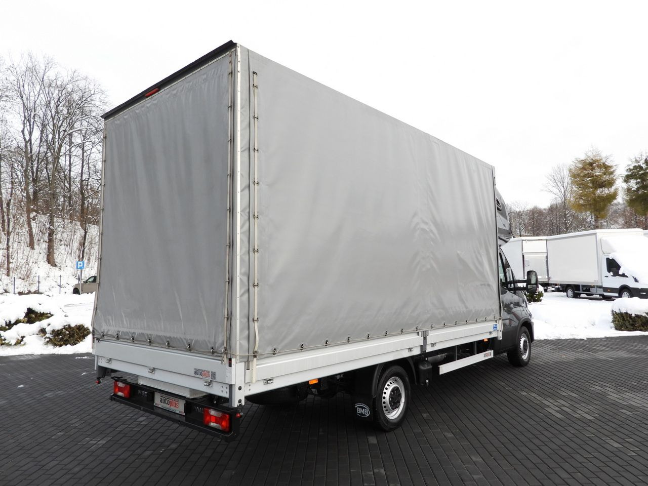 IVECO DAILY 35S18 TARPAULIN 10 PALLETS WEBASTO CRUISE CONTROL LED LIGHTS PNEUMATICS AIR CONDITIONING 180HP - Planen Transporter: das Bild 3 IVECO DAILY 35S18 TARPAULIN 10 PALLETS WEBASTO CRUISE CONTROL LED LIGHTS PNEUMATICS AIR CONDITIONING 180HP - Planen Transporter: das Bild 3
