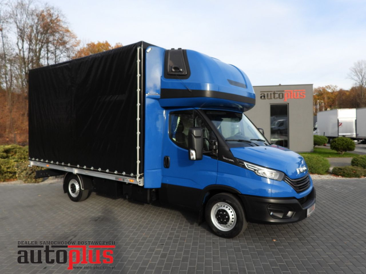 IVECO DAILY 35S21 TARPAULIN 10 PALLETS WEBASTO CRUISE CONTROL NAVIGATION LED LIGHTS AUTOMATIC TRANSMISSION HI-MATIC AIR CONDITIONING 210HP - Planen Transporter: das Bild 1 IVECO DAILY 35S21 TARPAULIN 10 PALLETS WEBASTO CRUISE CONTROL NAVIGATION LED LIGHTS AUTOMATIC TRANSMISSION HI-MATIC AIR CONDITIONING 210HP - Planen Transporter: das Bild 1