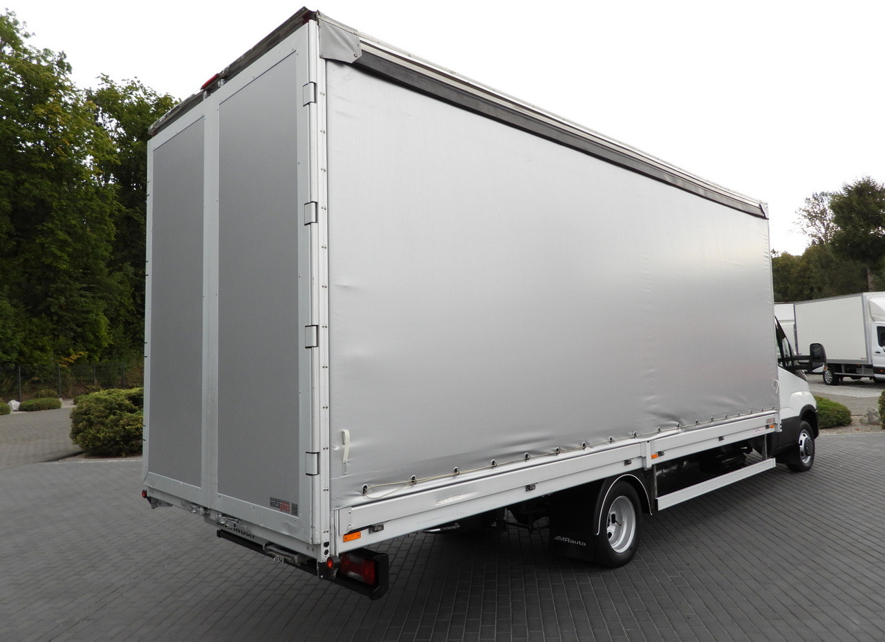 IVECO DAILY 50C15 TARPAULIN 12 PALLETS CRUISE CONTROL TWIN WHEELS AIR CONDITIONING 150HP - Planen Transporter: das Bild 3 IVECO DAILY 50C15 TARPAULIN 12 PALLETS CRUISE CONTROL TWIN WHEELS AIR CONDITIONING 150HP - Planen Transporter: das Bild 3