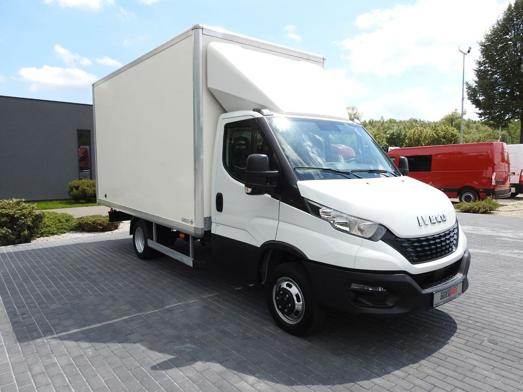 Iveco DAILY 35C14 KOFFER 8 PALETTEN TEMPOMAT - Koffer Transporter: das Bild 4 Iveco DAILY 35C14 KOFFER 8 PALETTEN TEMPOMAT - Koffer Transporter: das Bild 4
