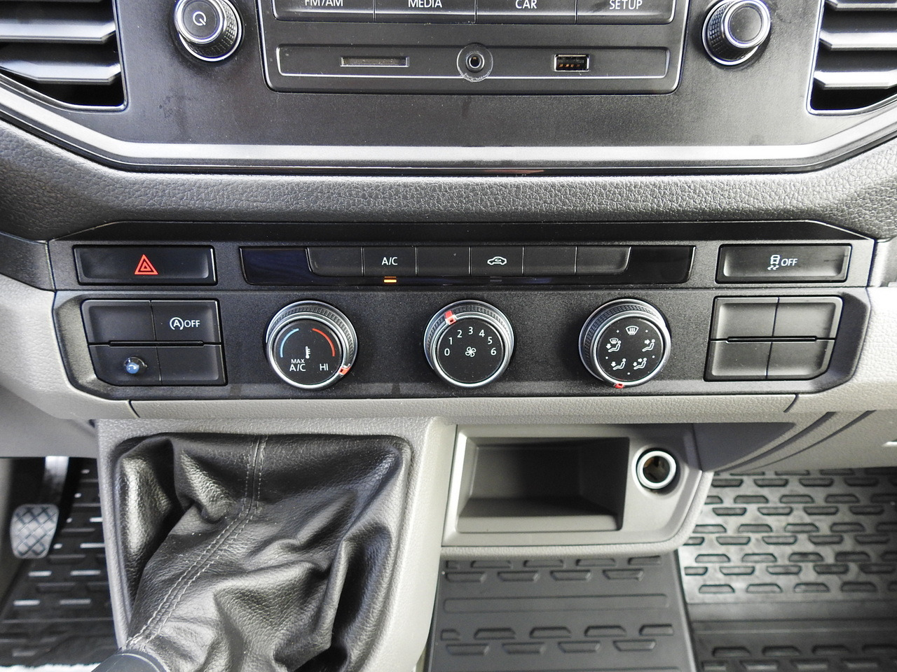 Kühltransporter MAN TGE 3.180 REGRIGERATOR BOX -5*C 8 PALLETS HEATING FUNCTION CRUISE CONTROL PNEUMATICS AIR CONDITIONING  180HP: das Bild 36