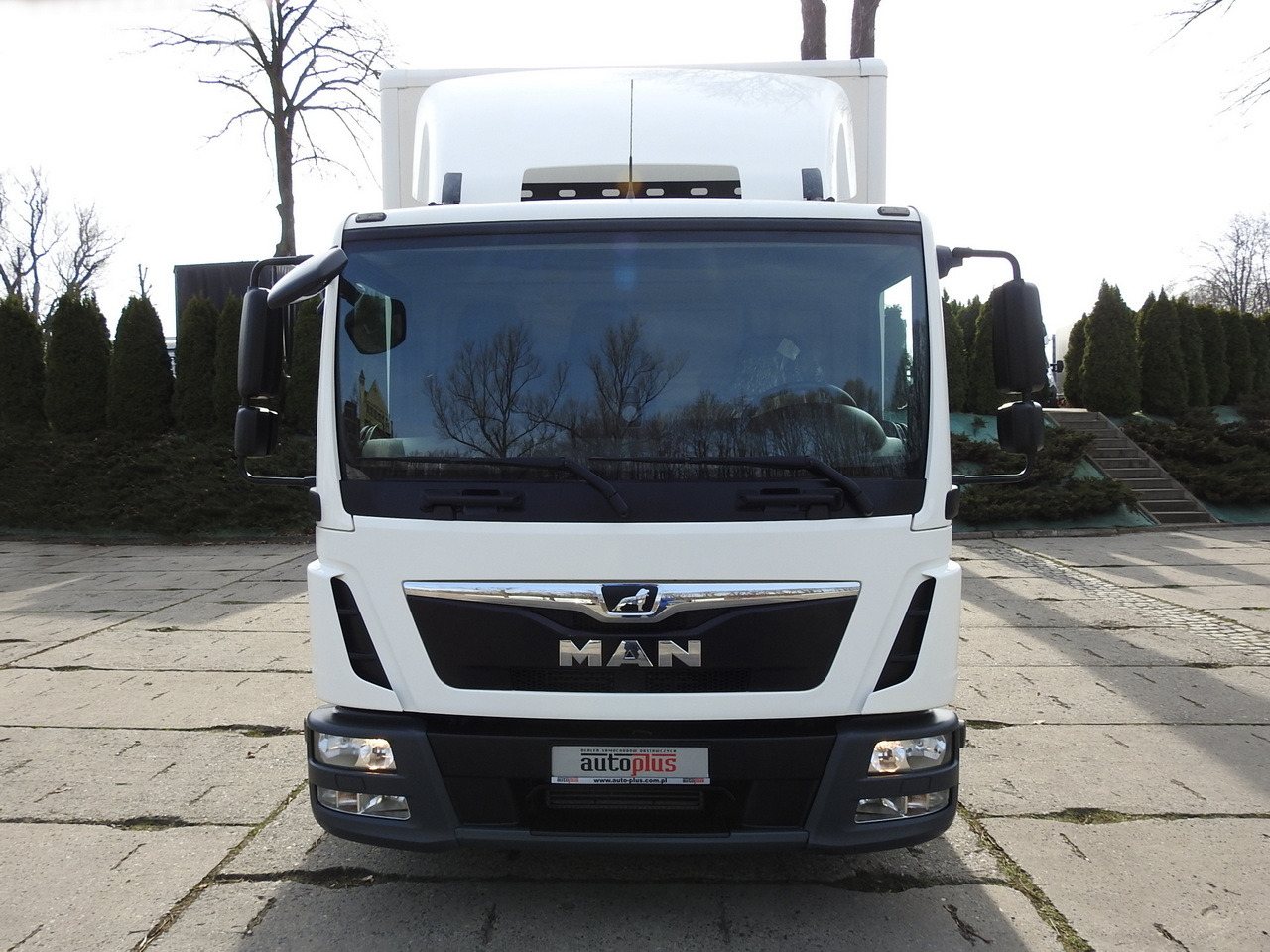 MAN TGL 8.18 BOX 16 PALLETS CRUISE CONTROL TWIN WHEELS 180HP - Koffer LKW: das Bild 5 MAN TGL 8.18 BOX 16 PALLETS CRUISE CONTROL TWIN WHEELS 180HP - Koffer LKW: das Bild 5