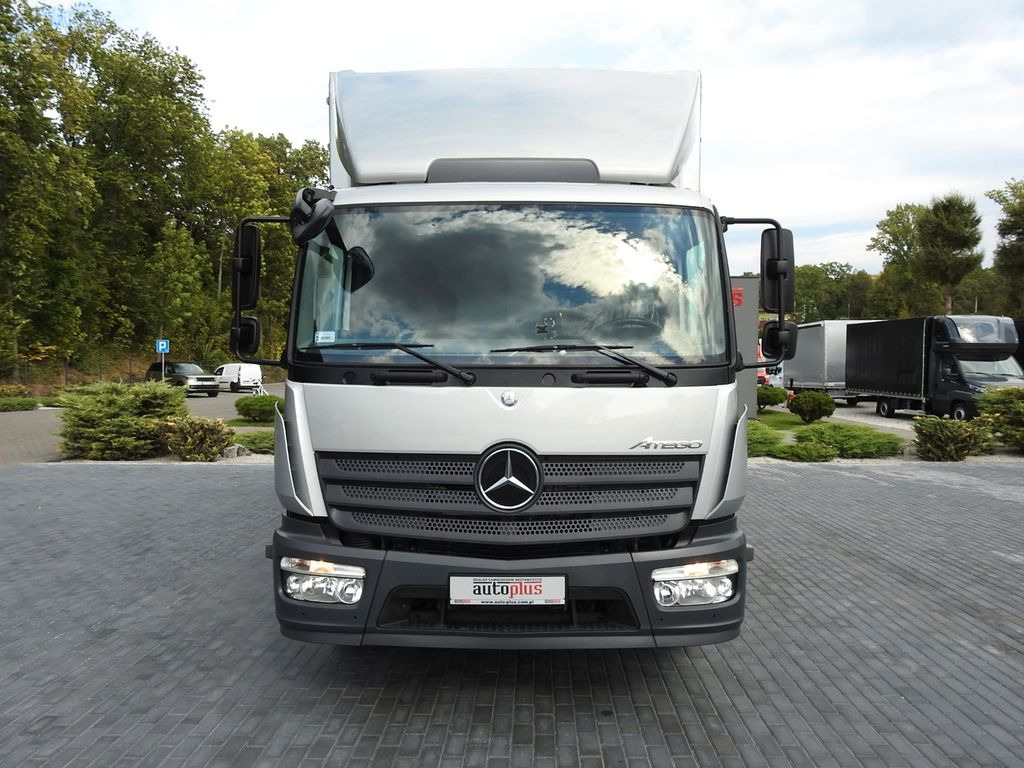 Mercedes-Benz ATEGO 1221 PRITSCHE PLANE AUFZUG 16 PALETTEN - Plane LKW: das Bild 5 Mercedes-Benz ATEGO 1221 PRITSCHE PLANE AUFZUG 16 PALETTEN - Plane LKW: das Bild 5
