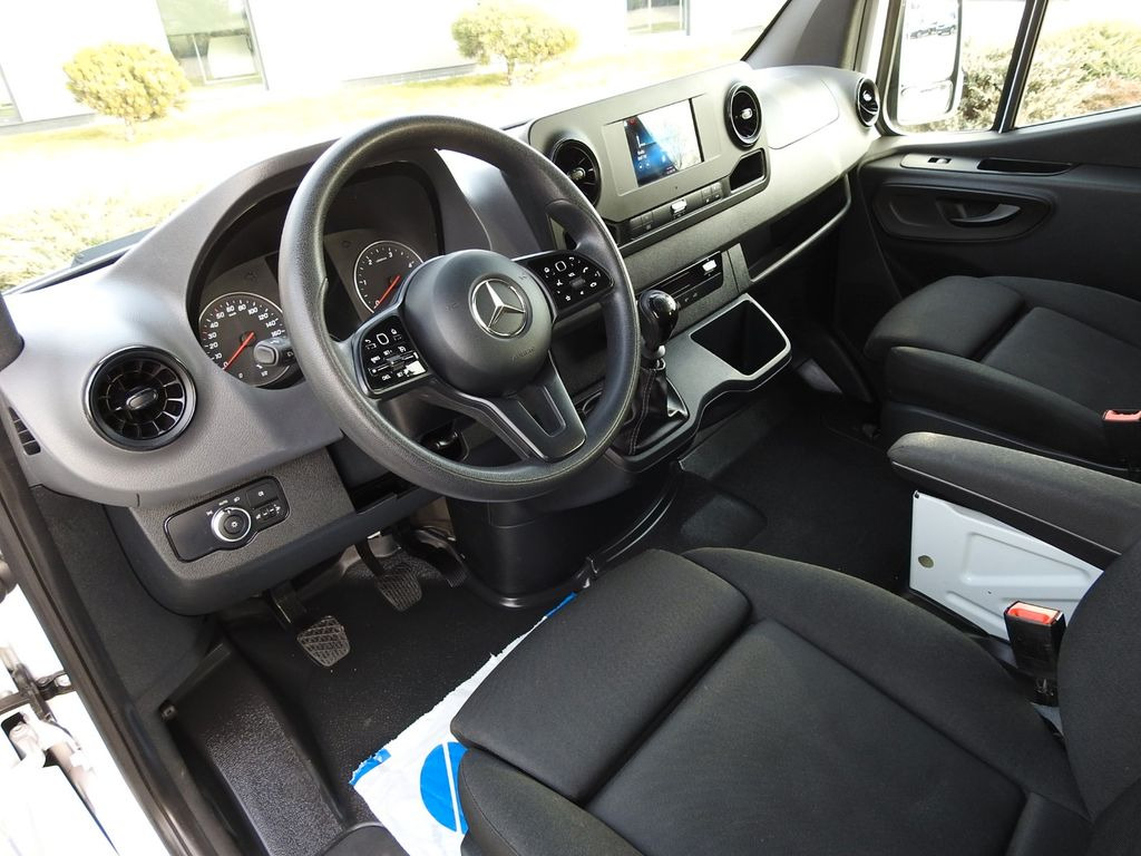 Mercedes-Benz SPRINTER 314 KASTENWAGEN DOPPELKABINE 6 SITZE - Kastenwagen, Transporter mit Doppelkabine: das Bild 2 Mercedes-Benz SPRINTER 314 KASTENWAGEN DOPPELKABINE 6 SITZE - Kastenwagen, Transporter mit Doppelkabine: das Bild 2