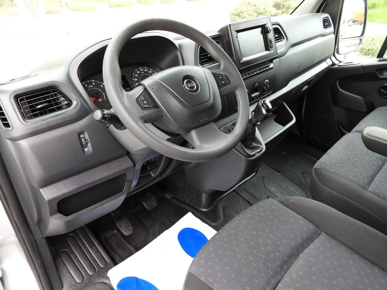 OPEL MOVANO BOX DELIVERY VAN 7 SEATS CRUISE CONTROL LED LIGHTS AIR CONDITIONING 180HP - Kastenwagen: das Bild 2 OPEL MOVANO BOX DELIVERY VAN 7 SEATS CRUISE CONTROL LED LIGHTS AIR CONDITIONING 180HP - Kastenwagen: das Bild 2