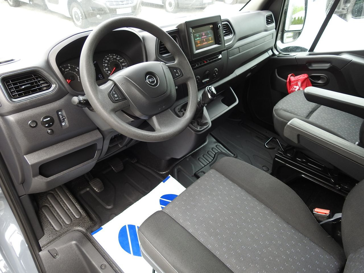 OPEL MOVANO TARPAULIN LIFT 9 PALLETS WEBASTO CRUISE CONTROL NAVIGATION LED LIGHTS PNEUMATICS AIR CONDITIONING 165HP - Planen Transporter: das Bild 2 OPEL MOVANO TARPAULIN LIFT 9 PALLETS WEBASTO CRUISE CONTROL NAVIGATION LED LIGHTS PNEUMATICS AIR CONDITIONING 165HP - Planen Transporter: das Bild 2