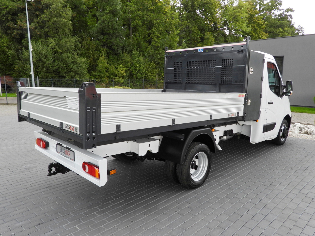 Kipper Transporter OPEL MOVANO TIPPER NAVIGATION LED LIGHTS TWIN WHEELS AIR CONDITIONING  145HP: das Bild 13