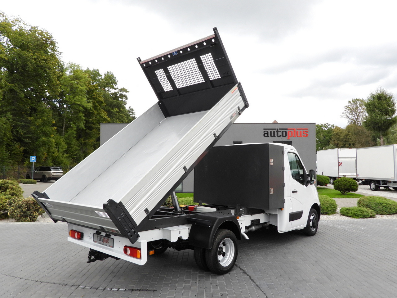 OPEL MOVANO TIPPER NAVIGATION LED LIGHTS TWIN WHEELS AIR CONDITIONING 145HP - Kipper Transporter: das Bild 3 OPEL MOVANO TIPPER NAVIGATION LED LIGHTS TWIN WHEELS AIR CONDITIONING 145HP - Kipper Transporter: das Bild 3