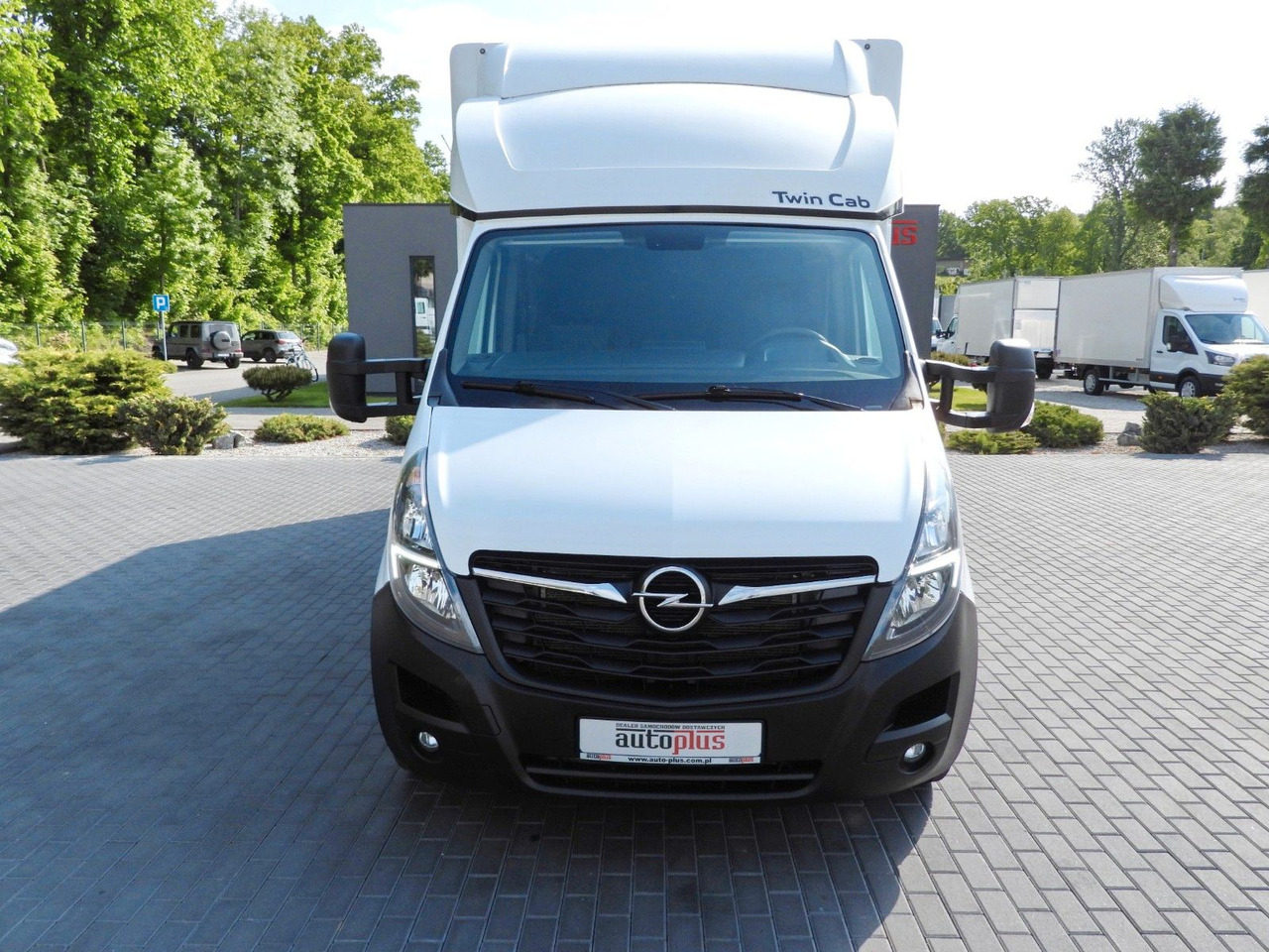 Opel MOVANO PRITSCHE PLANE 10 PALETTEN WEBASTO A/C Opel MOVANO PRITSCHE PLANE 10 PALETTEN WEBASTO A/C - Planen Transporter, Transporter mit Doppelkabine: das Bild 5 Opel MOVANO PRITSCHE PLANE 10 PALETTEN WEBASTO A/C Opel MOVANO PRITSCHE PLANE 10 PALETTEN WEBASTO A/C - Planen Transporter, Transporter mit Doppelkabine: das Bild 5