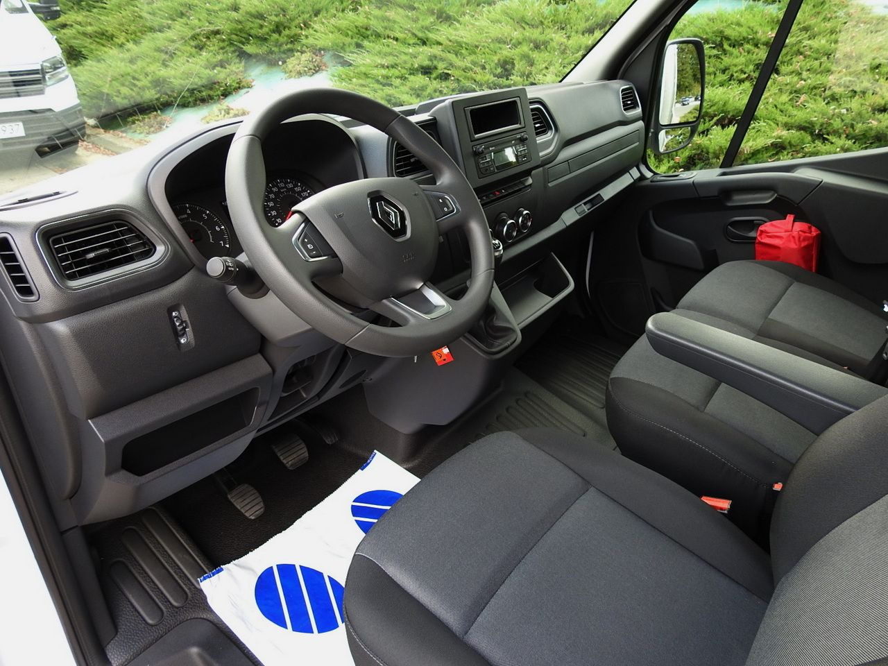 RENAULT MASTER NEW TARPAULIN 8 PALLETS CRUISE CONTROL LED LIGHTS AIR CONDITIONING 165HP - Planen Transporter: das Bild 2 RENAULT MASTER NEW TARPAULIN 8 PALLETS CRUISE CONTROL LED LIGHTS AIR CONDITIONING 165HP - Planen Transporter: das Bild 2