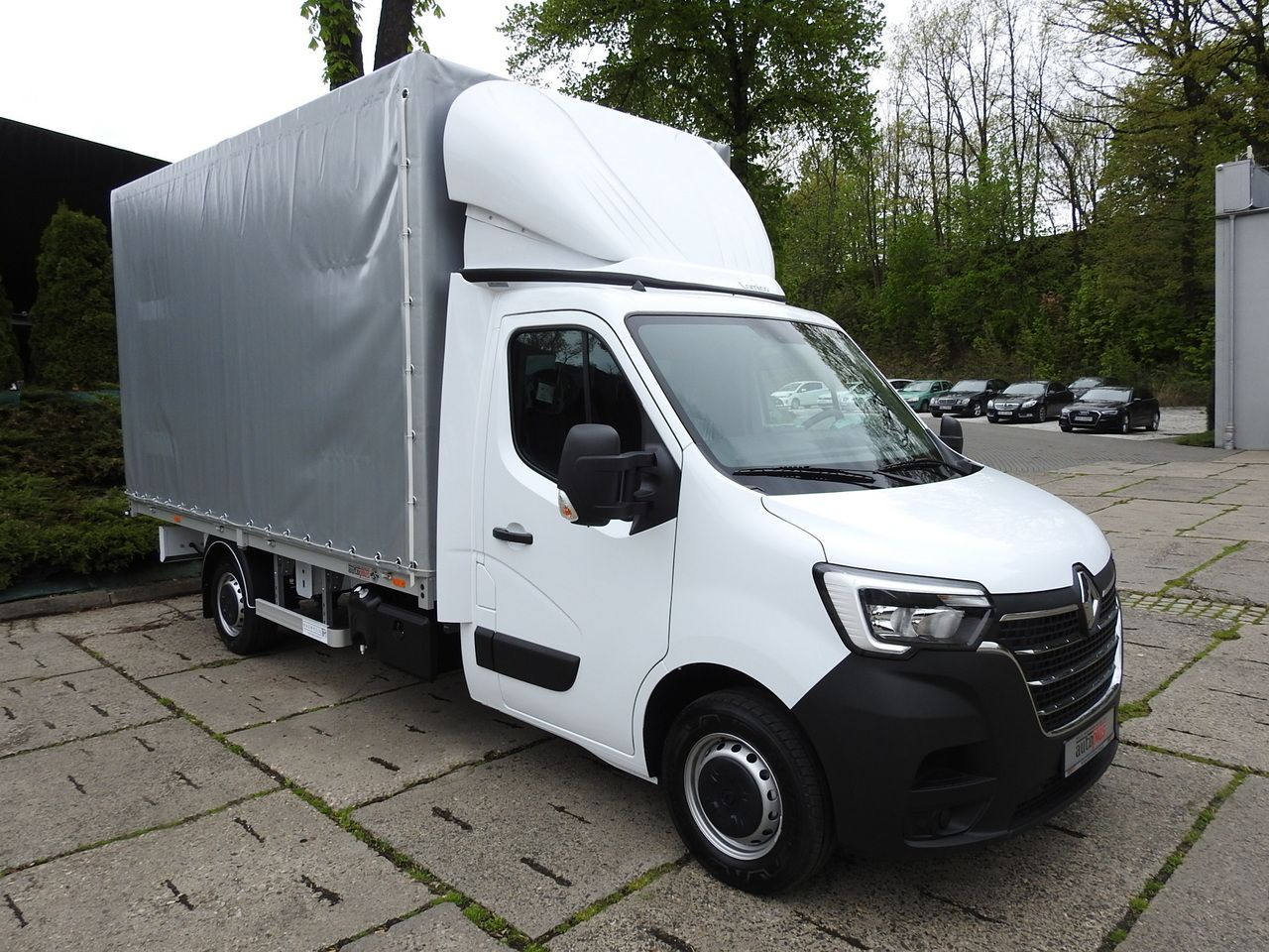 RENAULT MASTER NEW TARPAULIN 8 PALLETS CRUISE CONTROL LED LIGHTS AIR CONDITIONING 165HP - Planen Transporter: das Bild 4 RENAULT MASTER NEW TARPAULIN 8 PALLETS CRUISE CONTROL LED LIGHTS AIR CONDITIONING 165HP - Planen Transporter: das Bild 4