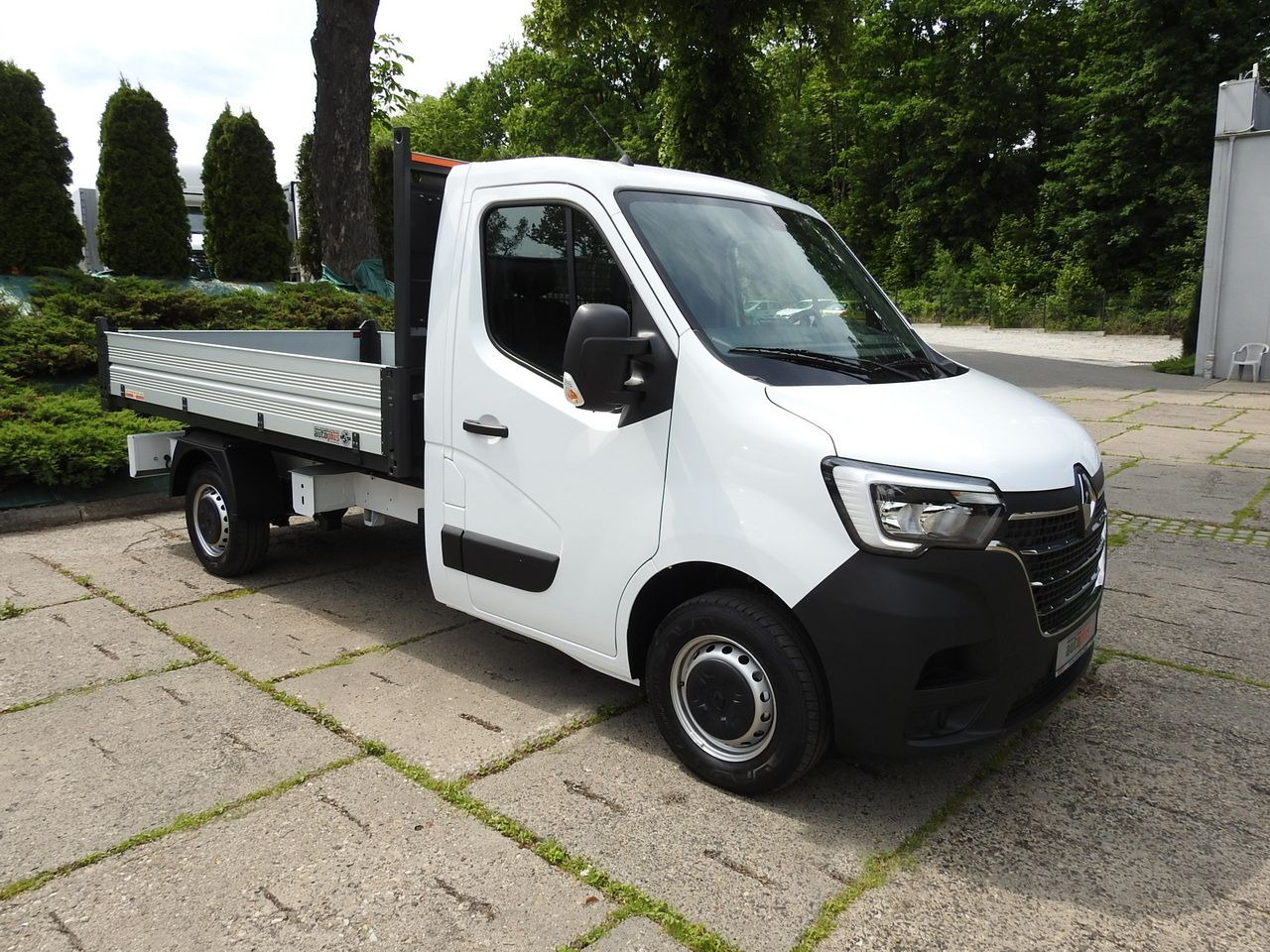 RENAULT MASTER - Kipper Transporter: das Bild 4 RENAULT MASTER - Kipper Transporter: das Bild 4