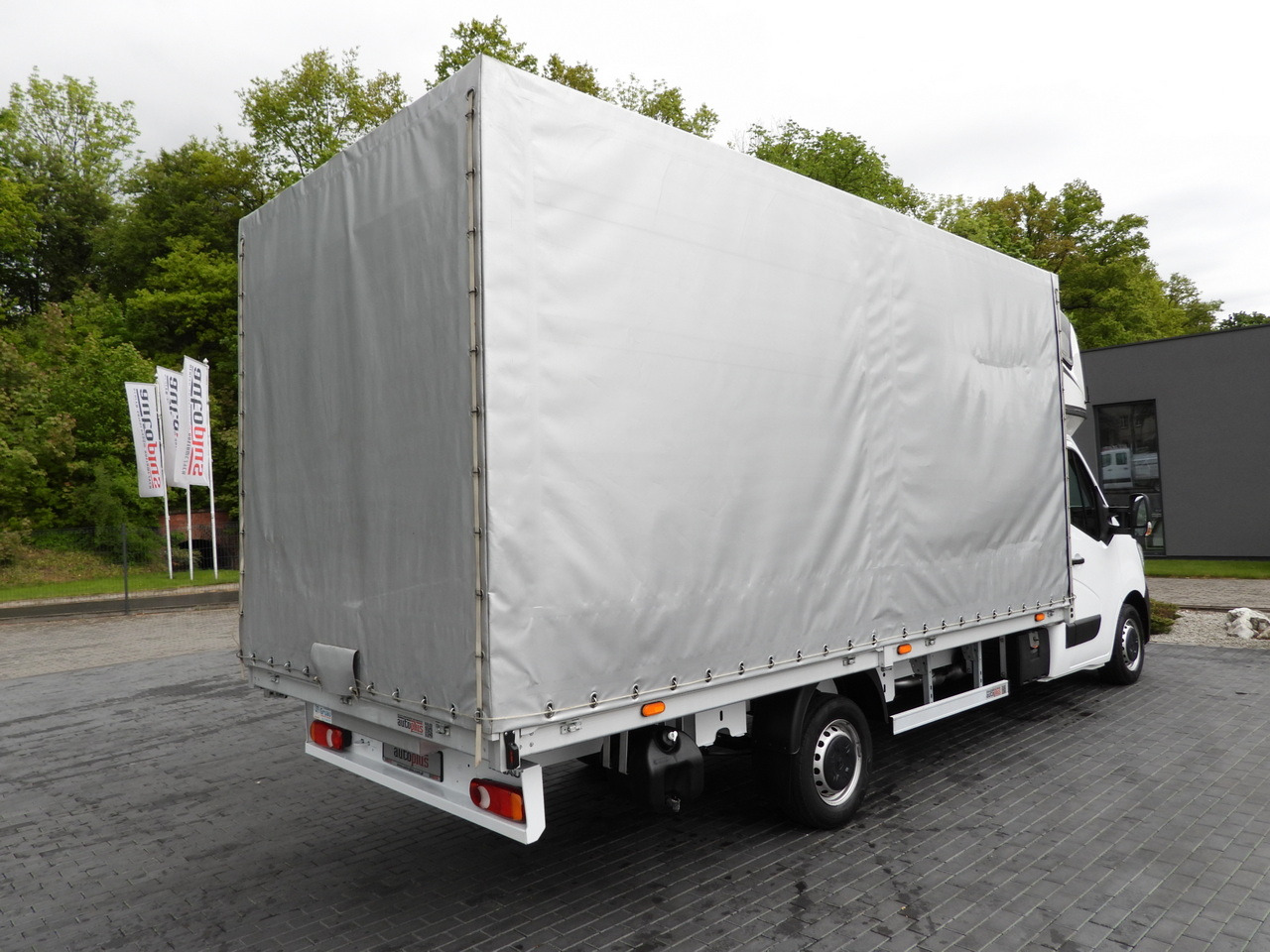 Planen Transporter RENAULT MASTER TARPAULIN 10 PALLETS WEBASTO CRUISE CONTROL LED LIGHTS PNEUMATICS AIR CONDITIONING 165HP: das Bild 13 Planen Transporter RENAULT MASTER TARPAULIN 10 PALLETS WEBASTO CRUISE CONTROL LED LIGHTS PNEUMATICS AIR CONDITIONING 165HP: das Bild 13