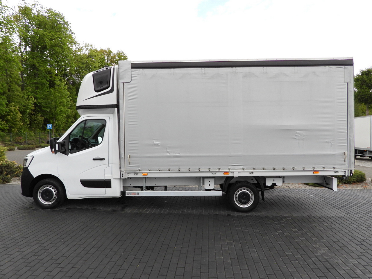 Planen Transporter RENAULT MASTER TARPAULIN 10 PALLETS WEBASTO CRUISE CONTROL LED LIGHTS PNEUMATICS AIR CONDITIONING 165HP: das Bild 9 Planen Transporter RENAULT MASTER TARPAULIN 10 PALLETS WEBASTO CRUISE CONTROL LED LIGHTS PNEUMATICS AIR CONDITIONING 165HP: das Bild 9