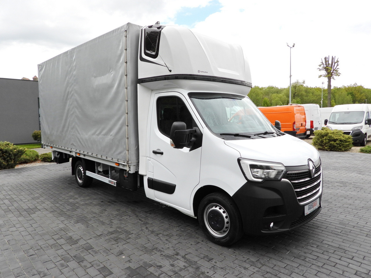 RENAULT MASTER TARPAULIN 10 PALLETS WEBASTO CRUISE CONTROL LED LIGHTS PNEUMATICS AIR CONDITIONING 165HP - Planen Transporter: das Bild 4 RENAULT MASTER TARPAULIN 10 PALLETS WEBASTO CRUISE CONTROL LED LIGHTS PNEUMATICS AIR CONDITIONING 165HP - Planen Transporter: das Bild 4