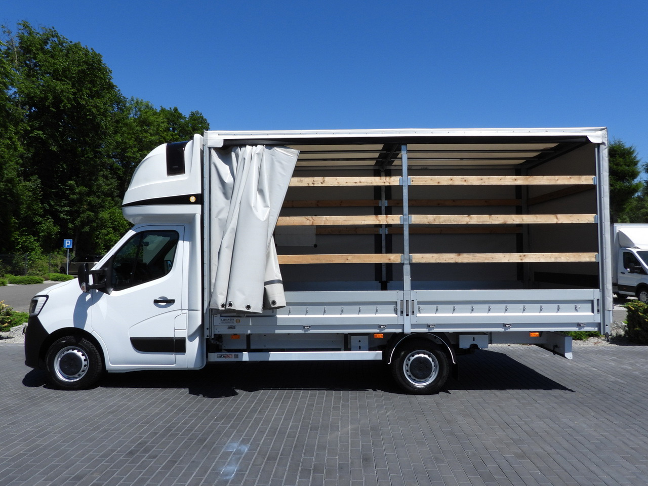 Planen Transporter RENAULT MASTER  TARPAULIN 10 PALLETS WEBASTO CRUISE CONTROL LED LIGHTS PNEUMATICS AIR CONDITIONING  165HP: das Bild 9