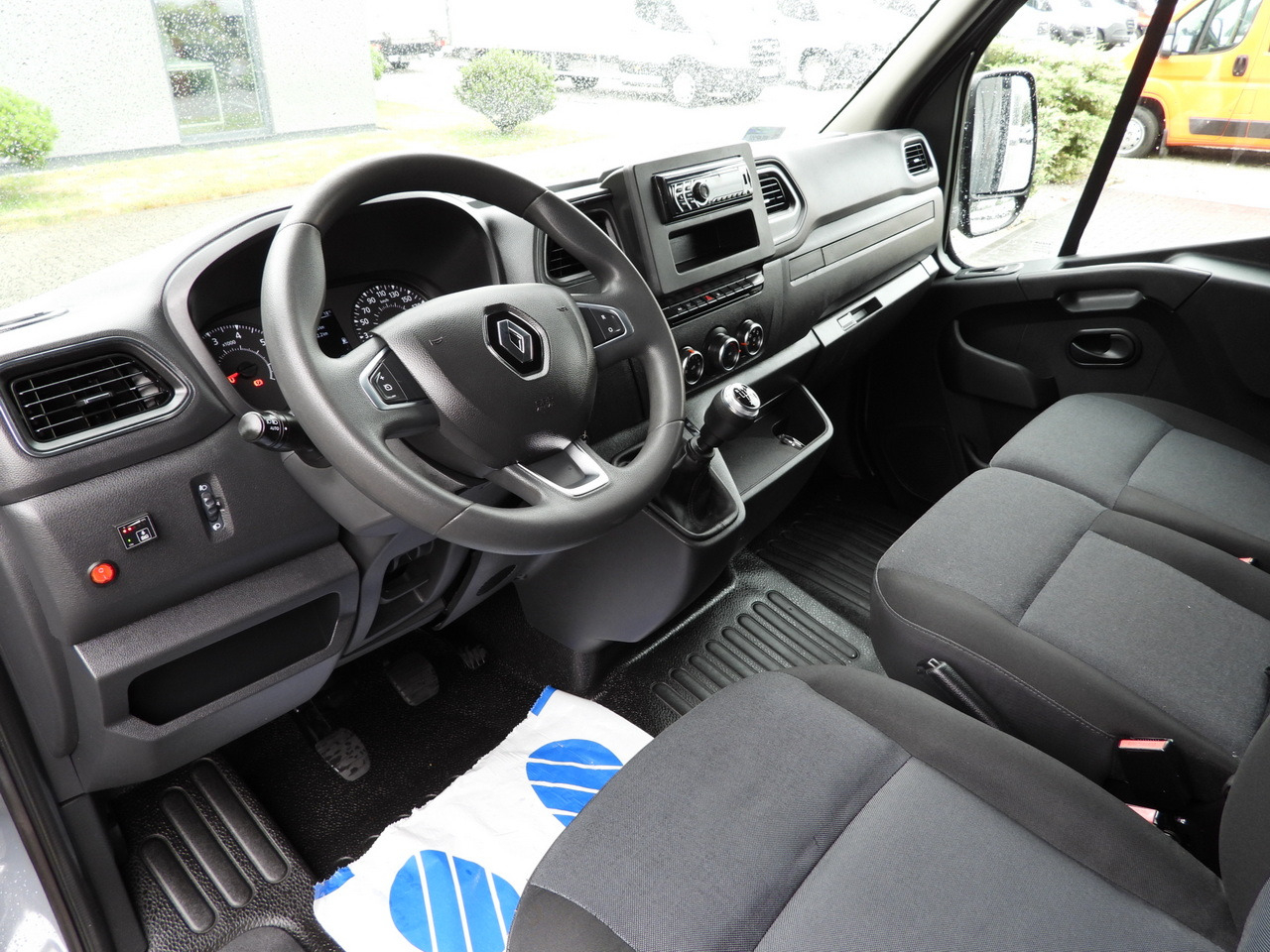RENAULT MASTER TARPAULIN 10 PALLETS WEBASTO CRUISE CONTROL LED LIGHTS PNEUMATICS AIR CONDITIONING 165HP - Planen Transporter: das Bild 2 RENAULT MASTER TARPAULIN 10 PALLETS WEBASTO CRUISE CONTROL LED LIGHTS PNEUMATICS AIR CONDITIONING 165HP - Planen Transporter: das Bild 2