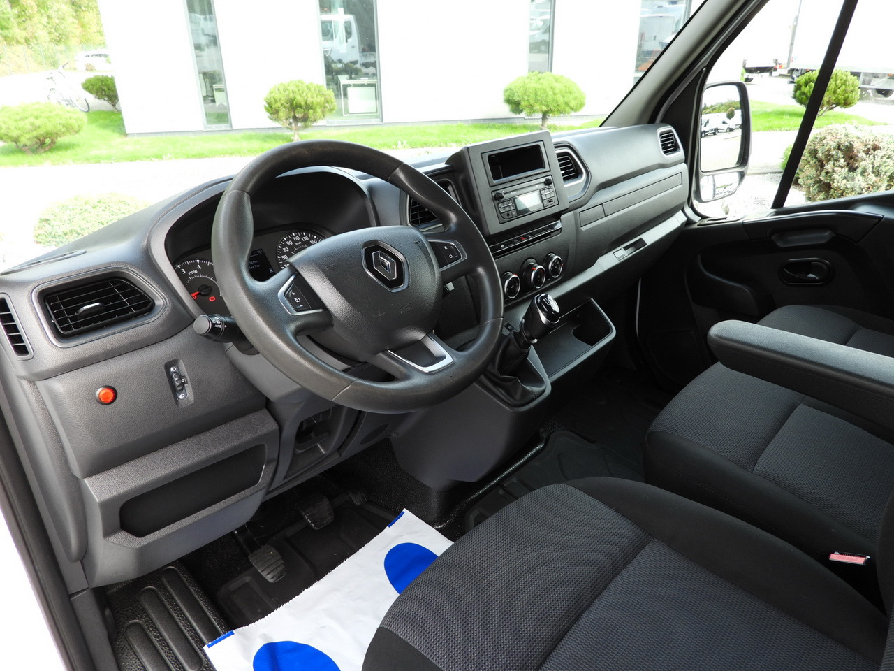 RENAULT MASTER TIPPER CRUISE CONTROL LED LIGHTS TWIN WHEELS AIR CONDITIONING 130HP - Kipper Transporter: das Bild 3 RENAULT MASTER TIPPER CRUISE CONTROL LED LIGHTS TWIN WHEELS AIR CONDITIONING 130HP - Kipper Transporter: das Bild 3