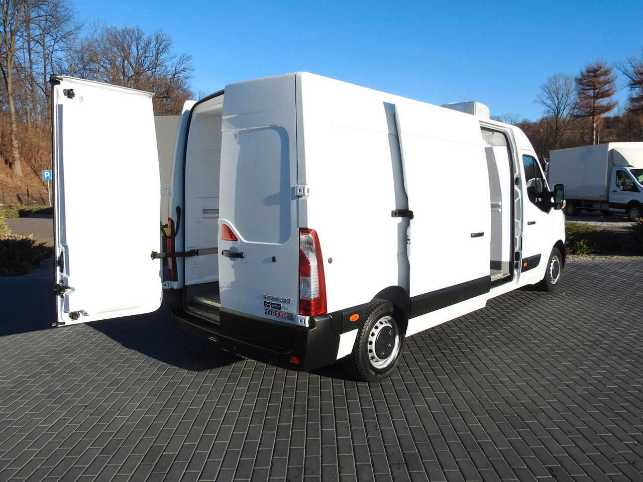 Renault MASTER KÜHLKASTENWAGEN -5*C HEIZFUNKTION A/C Renault MASTER KÜHLKASTENWAGEN -5*C HEIZFUNKTION A/C - Kühltransporter: das Bild 3 Renault MASTER KÜHLKASTENWAGEN -5*C HEIZFUNKTION A/C Renault MASTER KÜHLKASTENWAGEN -5*C HEIZFUNKTION A/C - Kühltransporter: das Bild 3