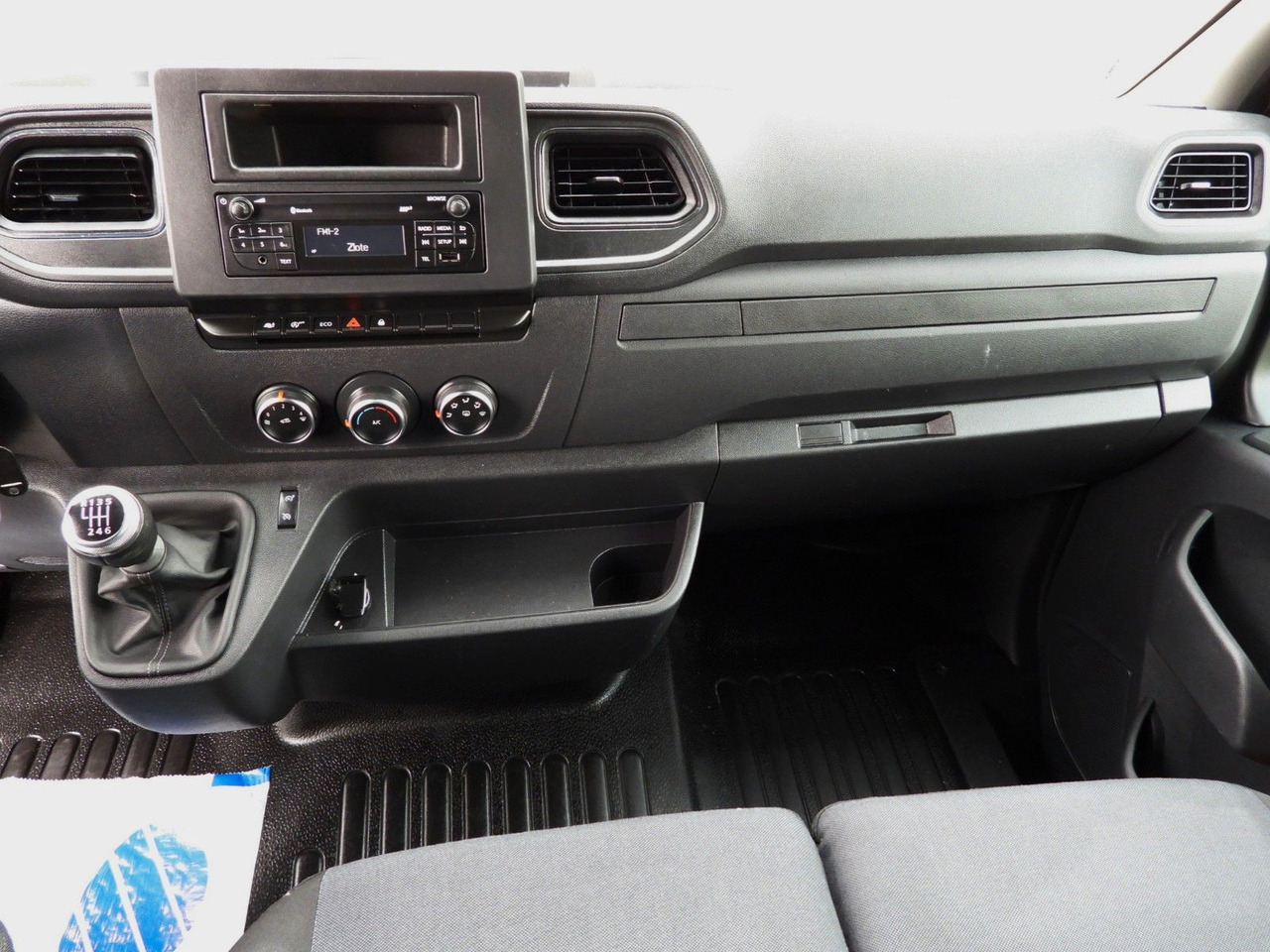 Planen Transporter Renault MASTER  PRITSCHE PLANE 10 PALETTEN TEMPOMAT  A/C: das Bild 24