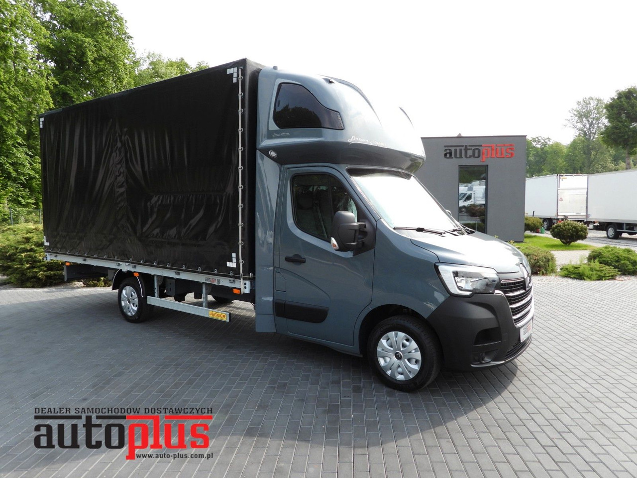 Renault MASTER PRITSCHE PLANE 10 PALETTEN WEBASTO TEMPOM - Planen Transporter: das Bild 1 Renault MASTER PRITSCHE PLANE 10 PALETTEN WEBASTO TEMPOM - Planen Transporter: das Bild 1