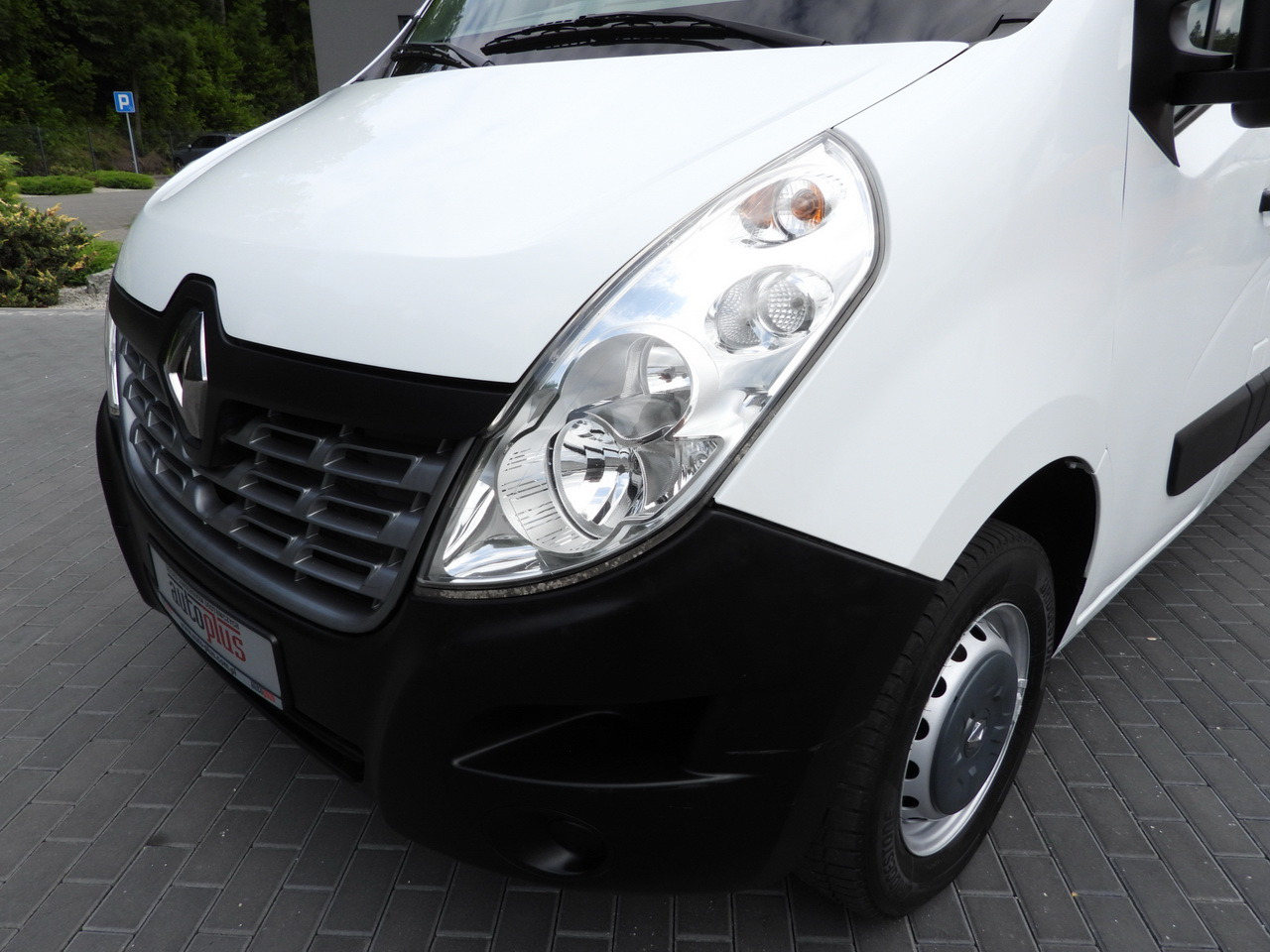 Transporter RENAULT MASTER CRUISE CONTROL AIR CONDITIONING  110HP: das Bild 15