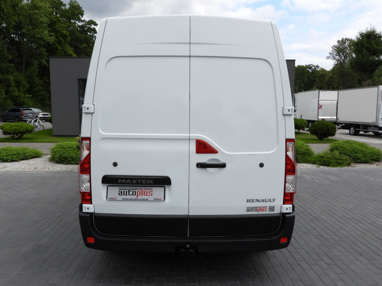 Transporter RENAULT MASTER CRUISE CONTROL AIR CONDITIONING  110HP: das Bild 11