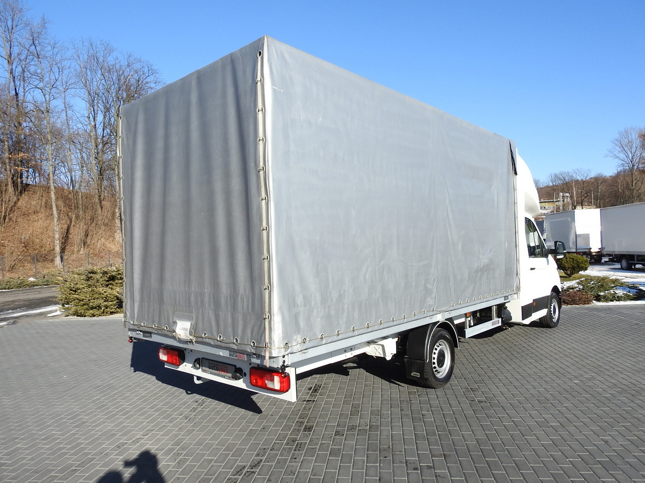 VOLKSWAGEN CRAFTER TARPAULIN 10 PALLETS WEBASTO CRUISE CONTROL AIR CONDITIONING LED LIGHTS PNEUMATICS 180HP - Planen Transporter: das Bild 3 VOLKSWAGEN CRAFTER TARPAULIN 10 PALLETS WEBASTO CRUISE CONTROL AIR CONDITIONING LED LIGHTS PNEUMATICS 180HP - Planen Transporter: das Bild 3