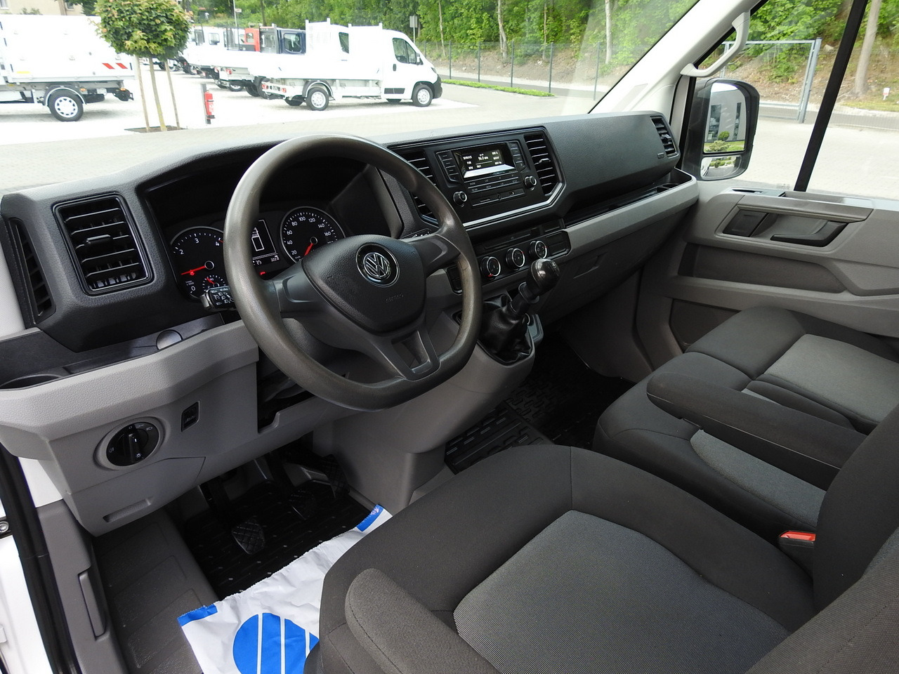 VOLKSWAGEN CRAFTER TIPPER CRUISE CONTROL 100HP - Kipper Transporter: das Bild 2 VOLKSWAGEN CRAFTER TIPPER CRUISE CONTROL 100HP - Kipper Transporter: das Bild 2