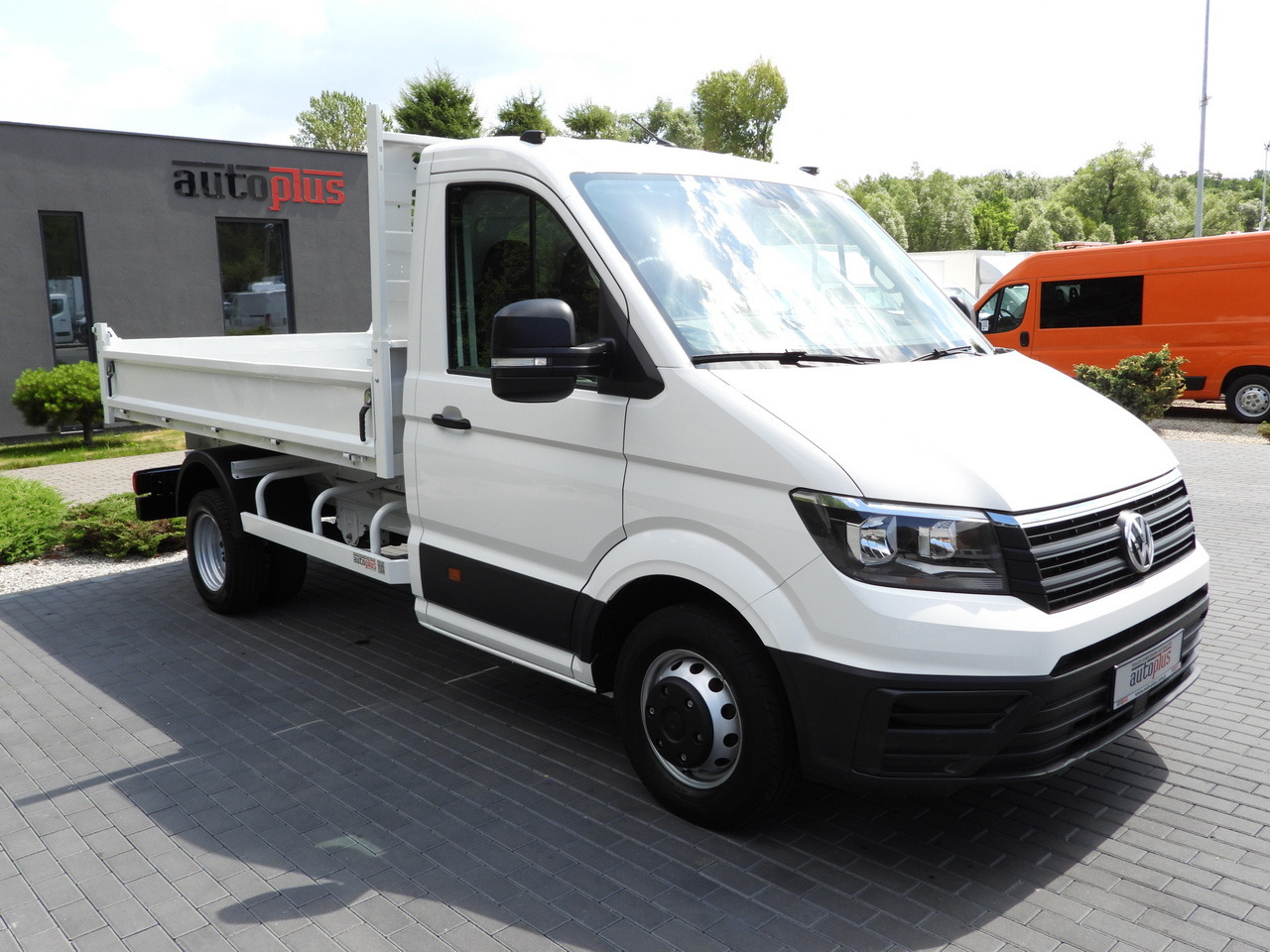 VOLKSWAGEN CRAFTER TIPPER CRUISE CONTROL TWIN WHEELS AIR CONDITIONING 180HP - Kipper Transporter: das Bild 4 VOLKSWAGEN CRAFTER TIPPER CRUISE CONTROL TWIN WHEELS AIR CONDITIONING 180HP - Kipper Transporter: das Bild 4