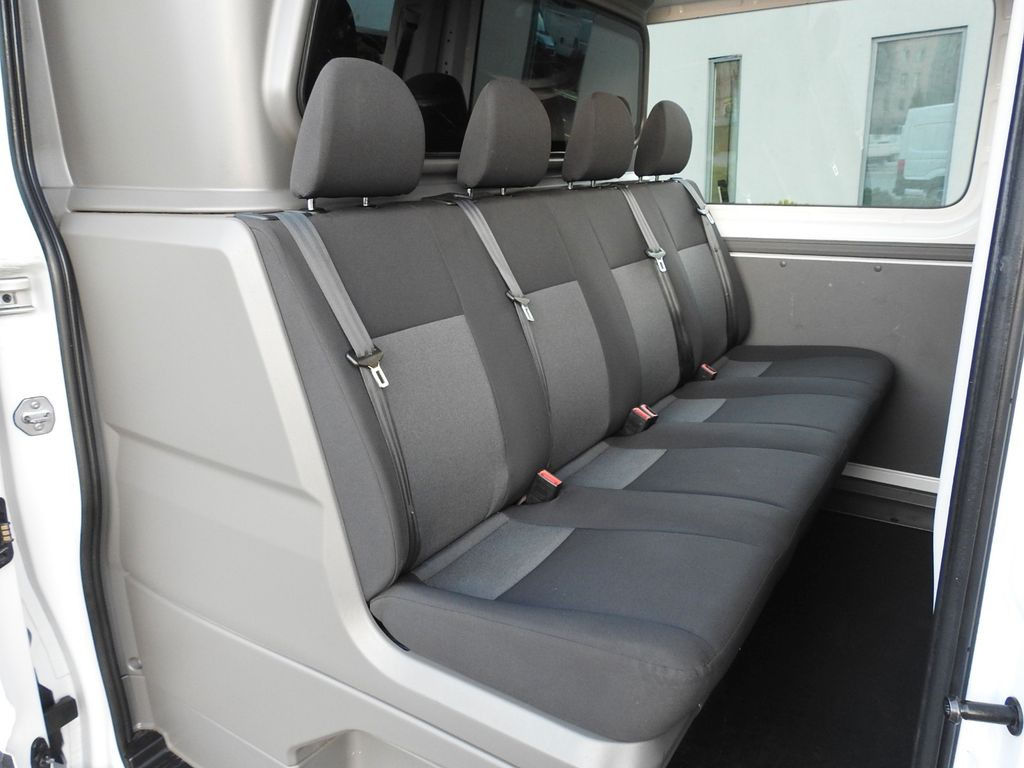 Kastenwagen, Transporter mit Doppelkabine Volkswagen CRAFTER 4X4 KASTENWAGEN DOPPELKABINE 7 SITZE: das Bild 30