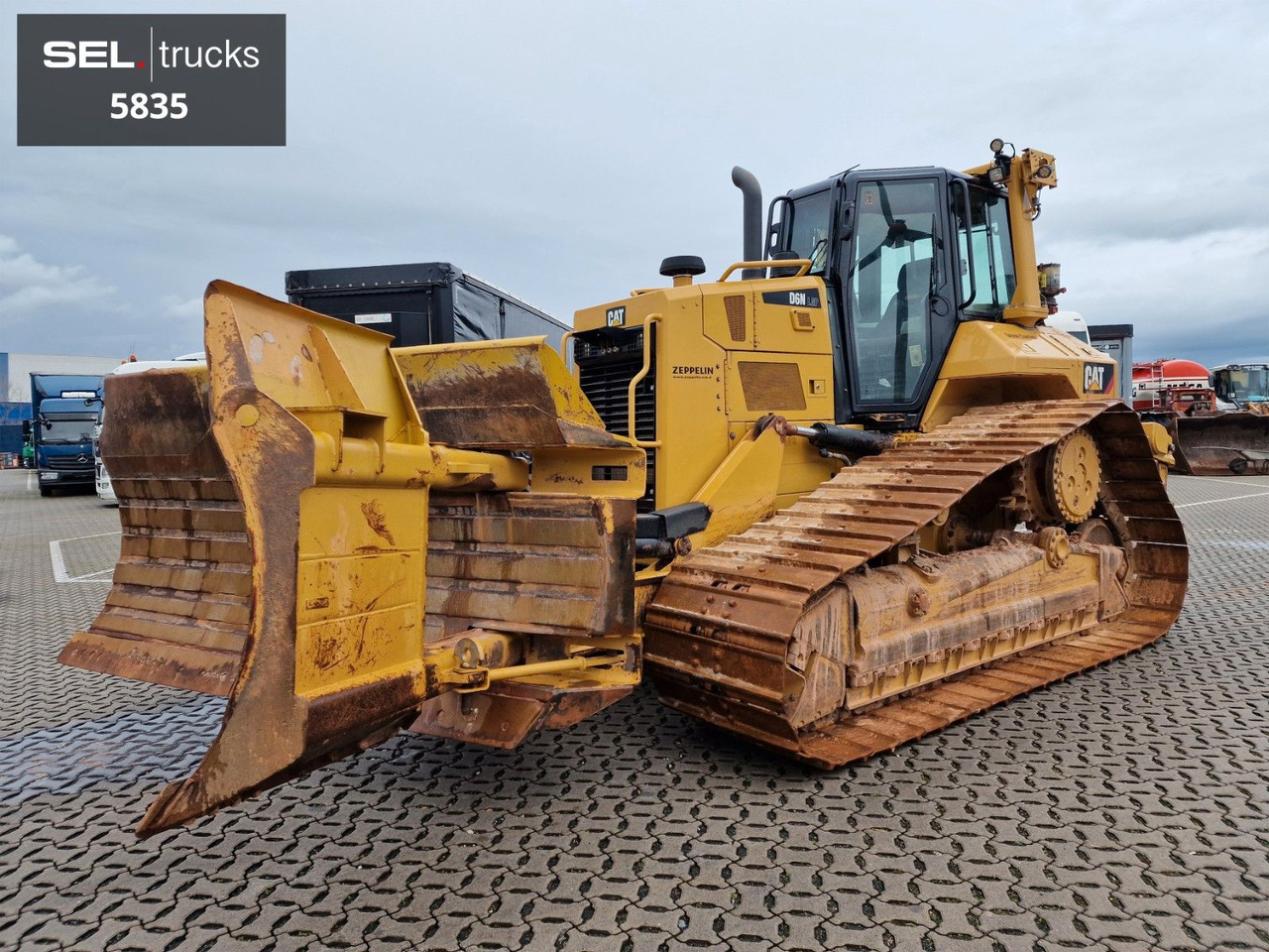 CAT D6N LGP Raupe/Dozer - Bulldozer: das Bild 1 CAT D6N LGP Raupe/Dozer - Bulldozer: das Bild 1