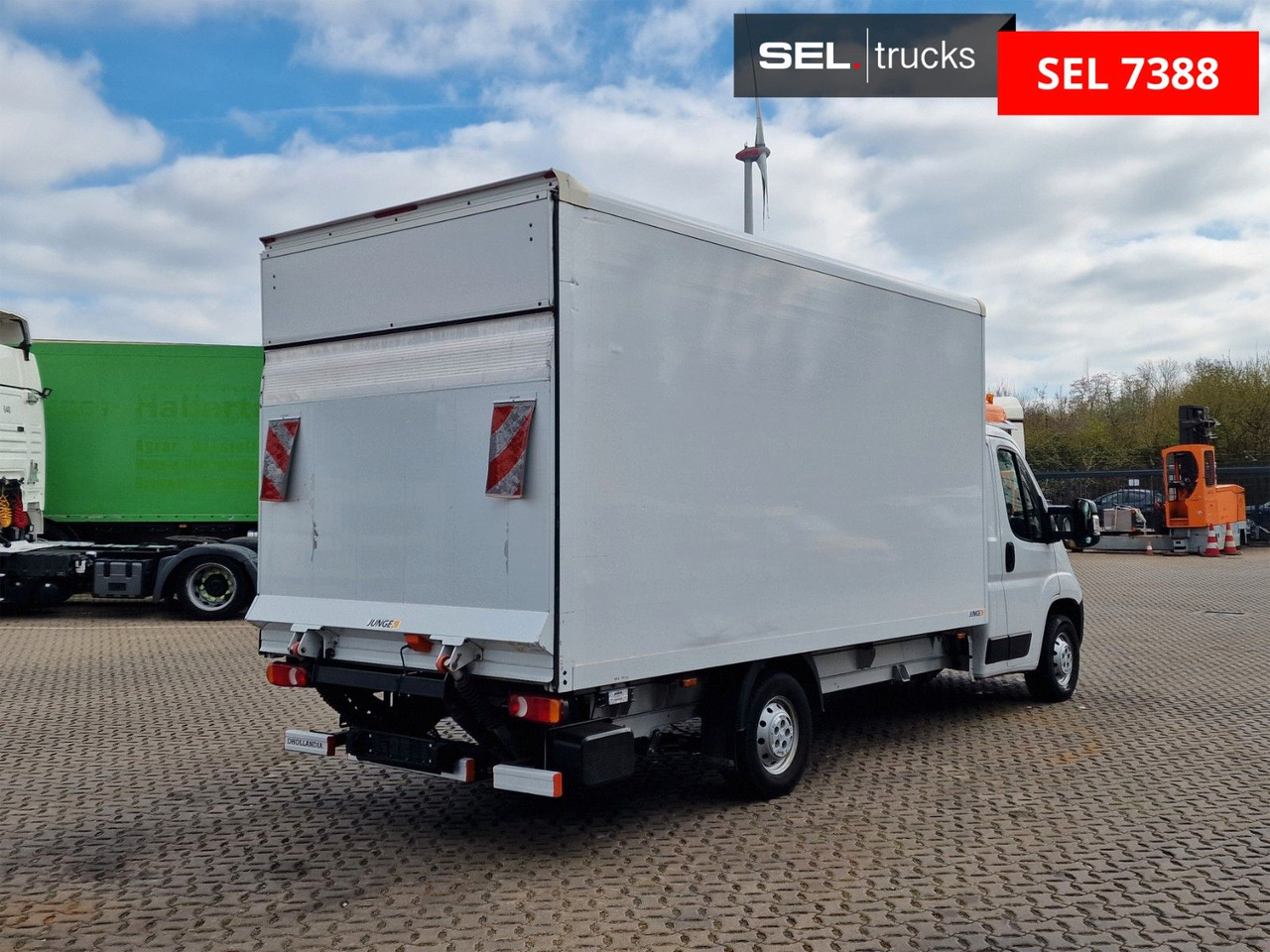 Citroën Jumper / Ladebordwand / 3 Sitzen / Klimaanlage - Koffer Transporter: das Bild 5 Citroën Jumper / Ladebordwand / 3 Sitzen / Klimaanlage - Koffer Transporter: das Bild 5