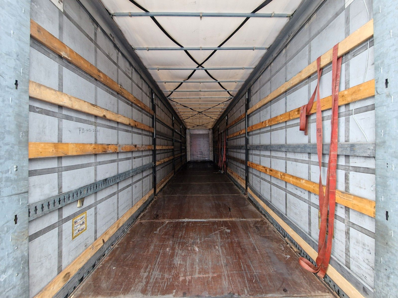 Planenauflieger Fliegl SZS320 / Hubdach / EDSCHA / Mega: das Bild 10 Planenauflieger Fliegl SZS320 / Hubdach / EDSCHA / Mega: das Bild 10