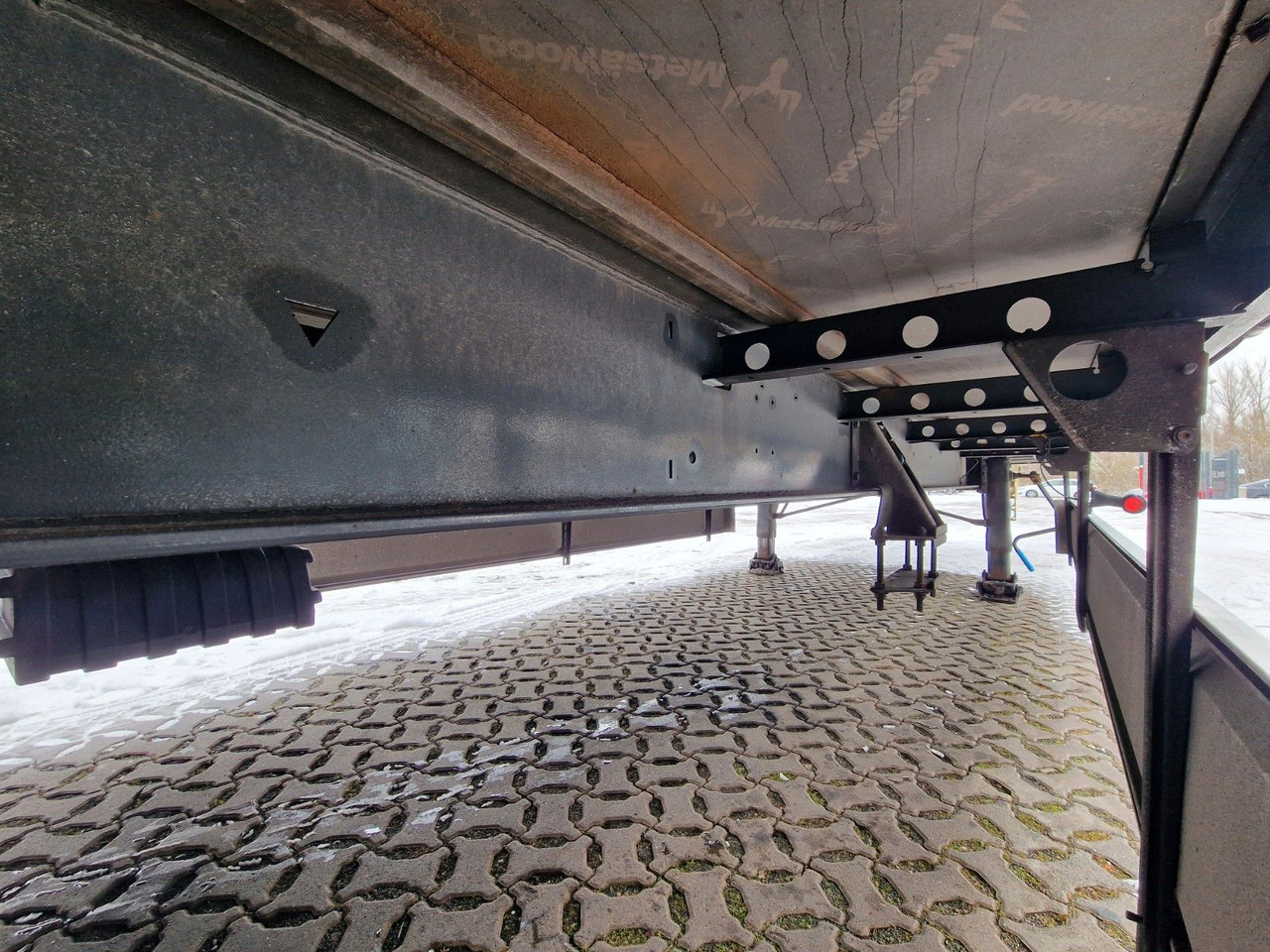 Planenauflieger Fliegl SZS320 / Hubdach / EDSCHA / Mega: das Bild 26 Planenauflieger Fliegl SZS320 / Hubdach / EDSCHA / Mega: das Bild 26