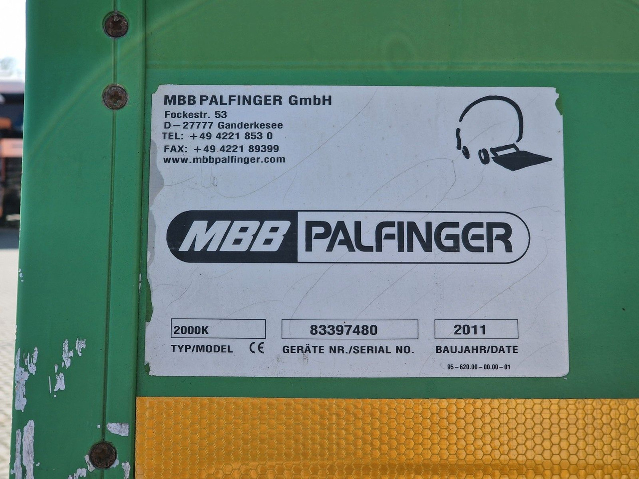 Koffer LKW Iveco Stralis 360 / Ladebordwand: das Bild 13