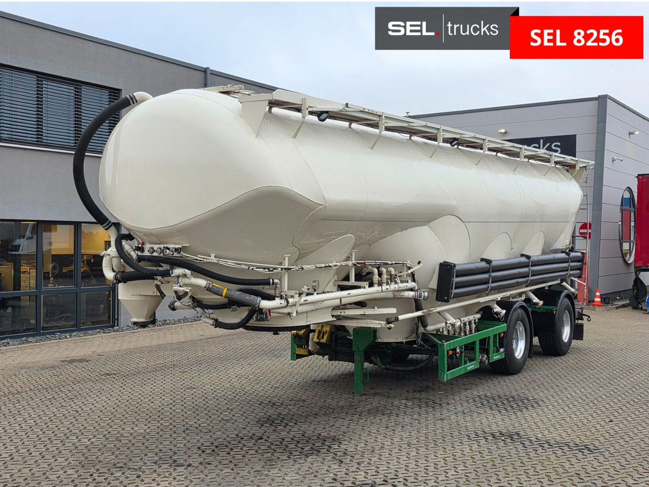 Köhler BSCX31/51/A / 51.000 l / Lenkachse - Siloauflieger: das Bild 1 Köhler BSCX31/51/A / 51.000 l / Lenkachse - Siloauflieger: das Bild 1