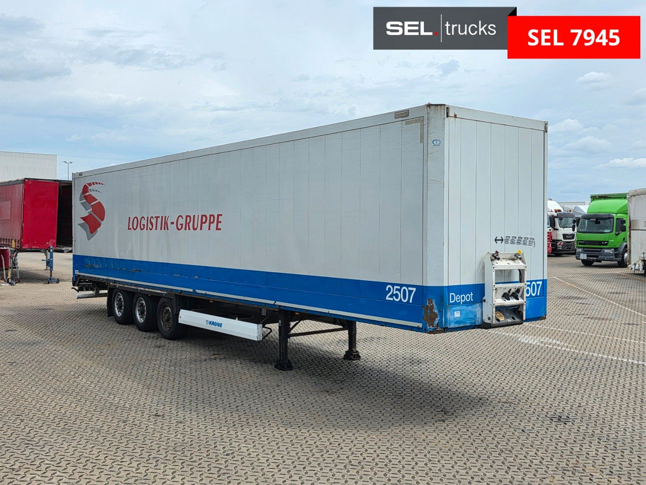 Krone SD / Textil / Liftachse - Koffer Auflieger: das Bild 3 Krone SD / Textil / Liftachse - Koffer Auflieger: das Bild 3